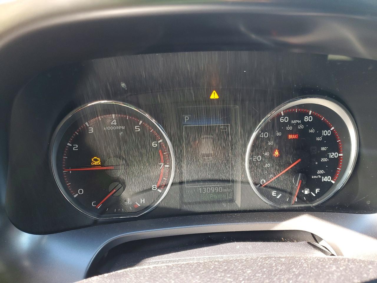 2016 TOYOTA RAV4 SE photo 17