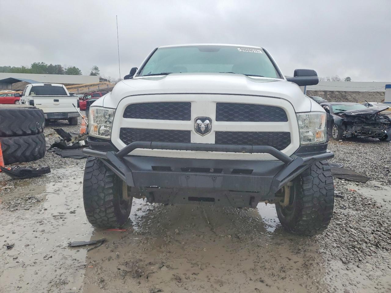 2017 RAM 1500 ST photo 5