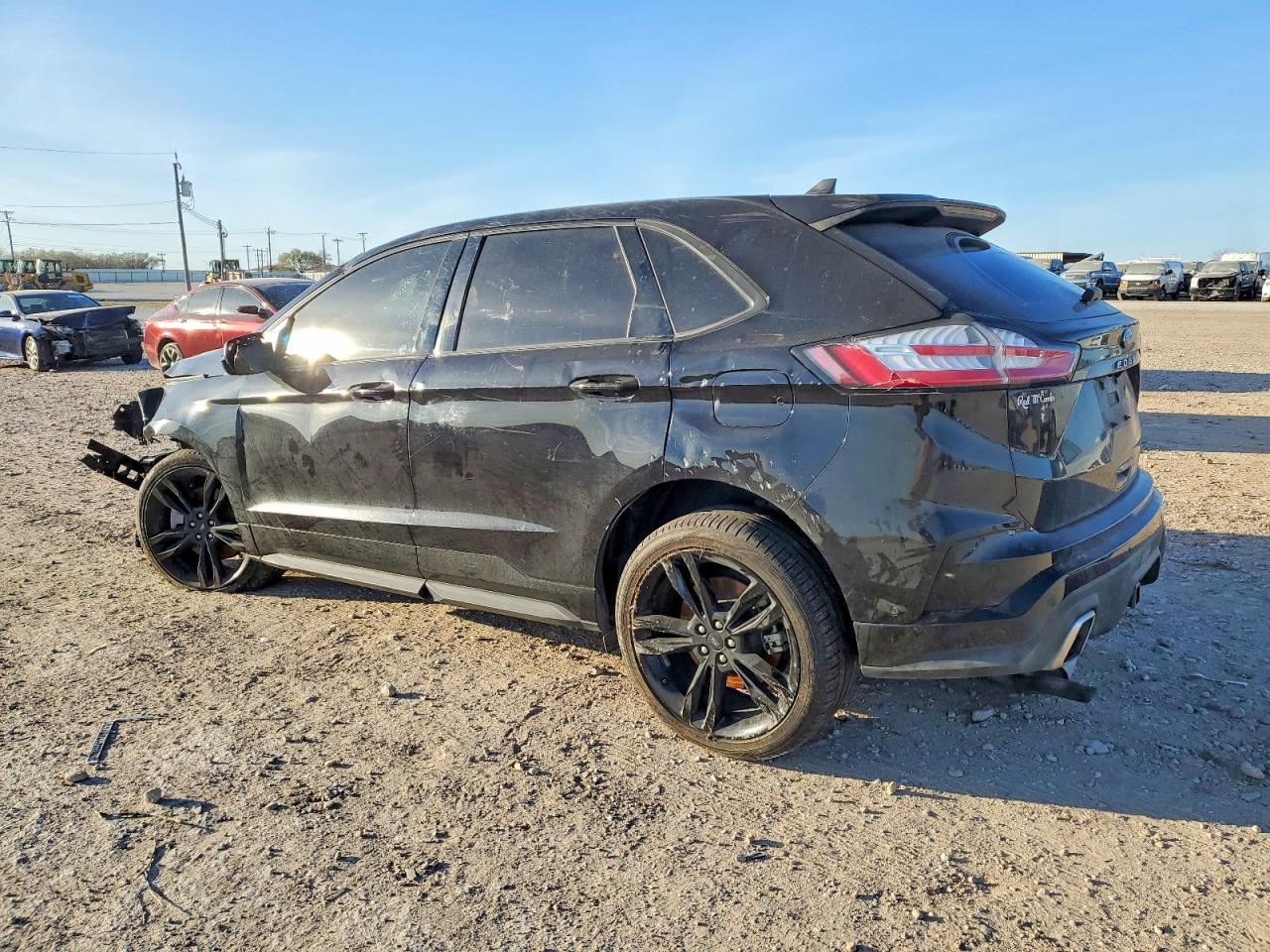 2021 FORD EDGE ST photo 2