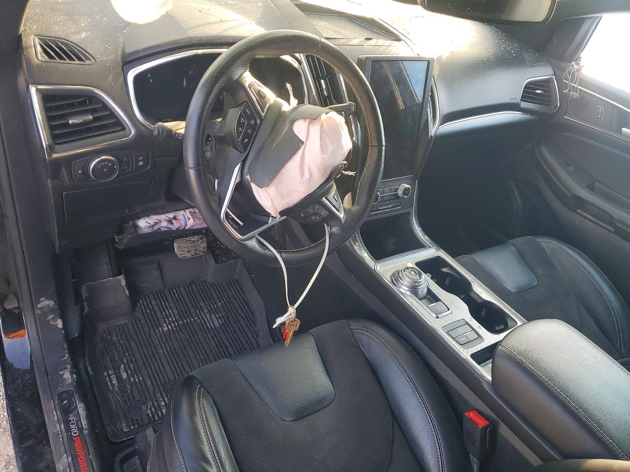 2021 FORD EDGE ST photo 8