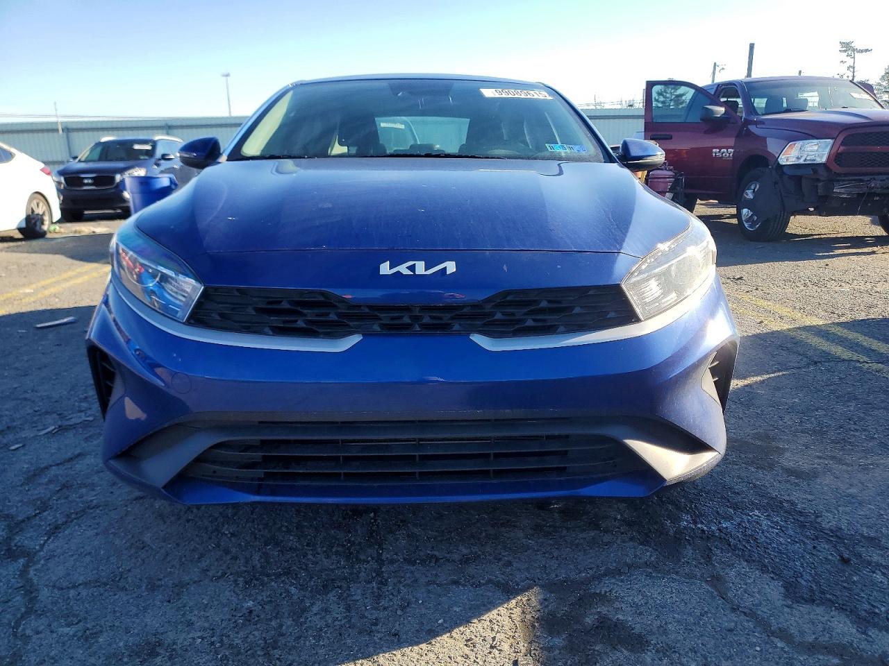 2024 KIA FORTE LX photo 5