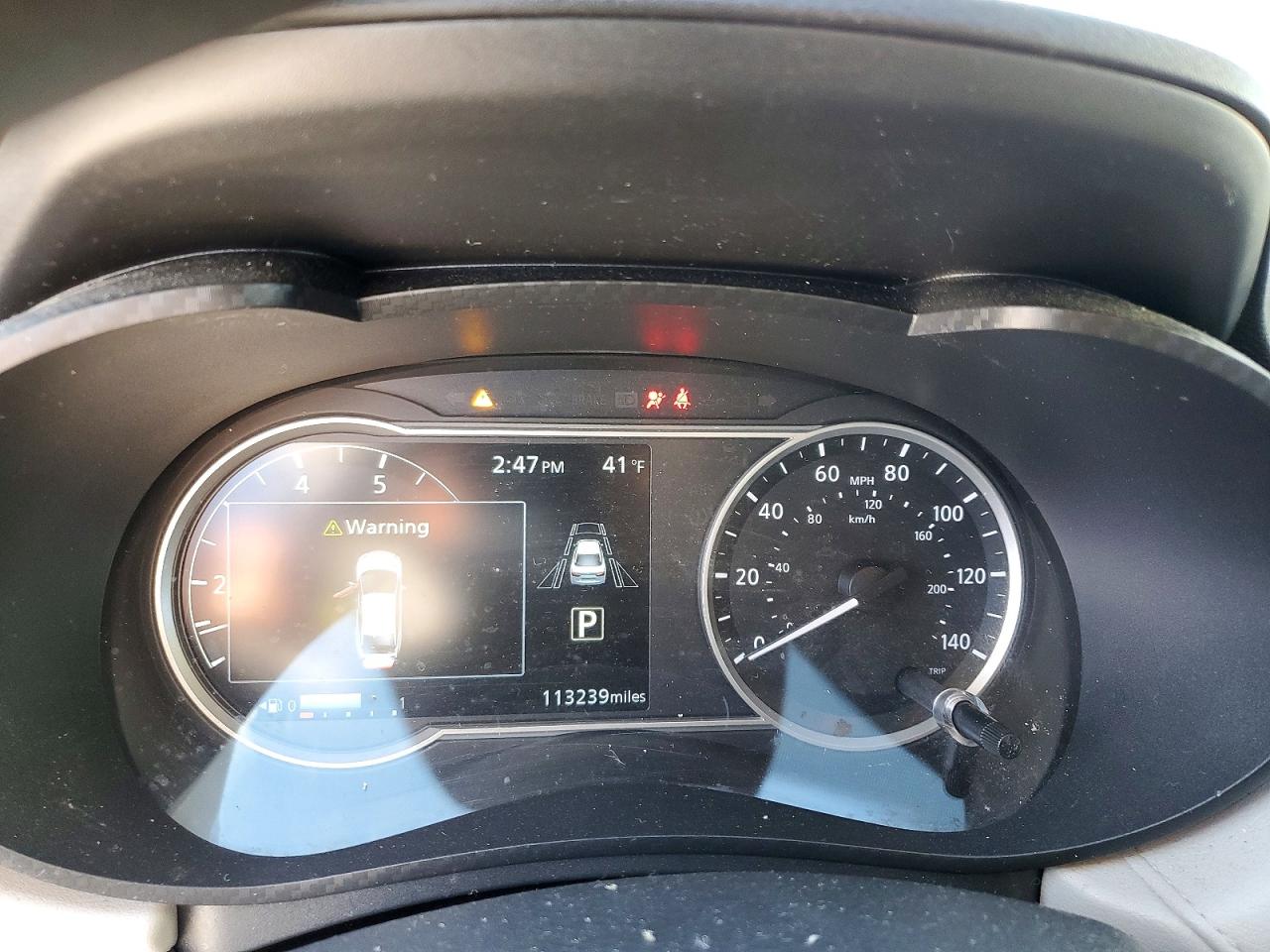 2021 NISSAN VERSA SV photo 9
