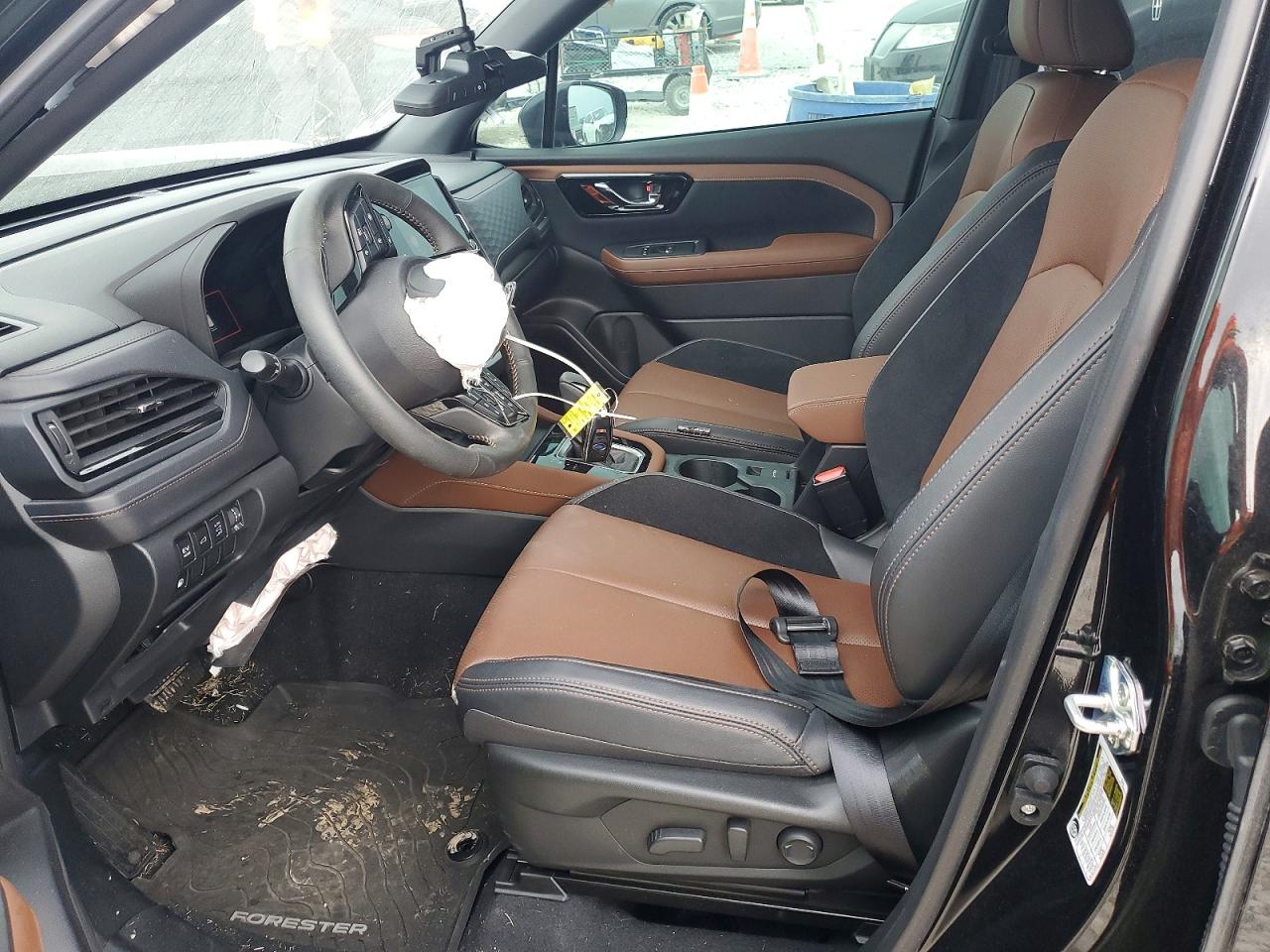 2025 SUBARU FORESTER TOURING photo 7