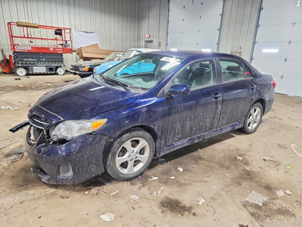 2013 TOYOTA COROLLA