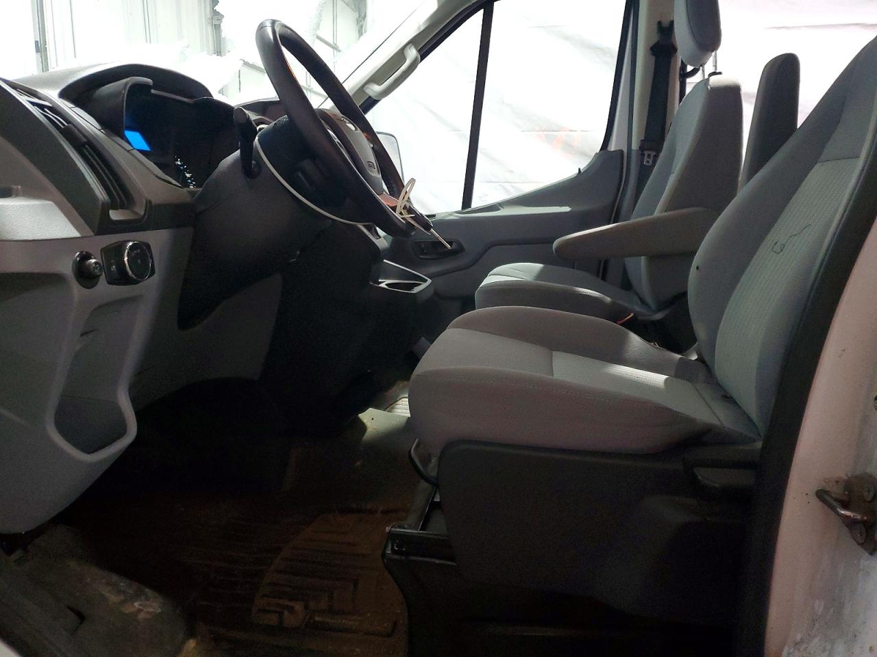 2016 FORD TRANSIT T-250 photo 7