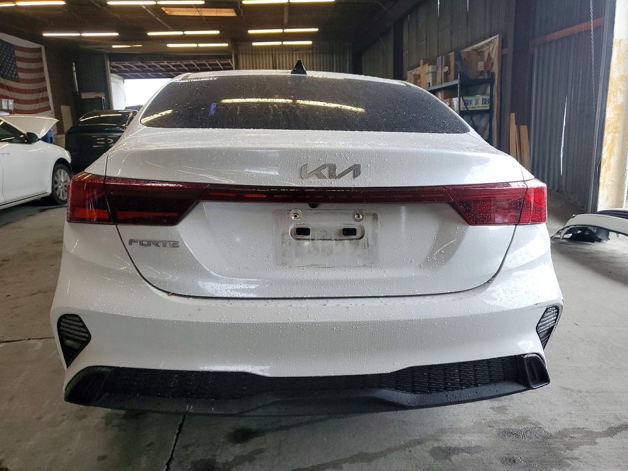 2024 KIA FORTE LX photo 11