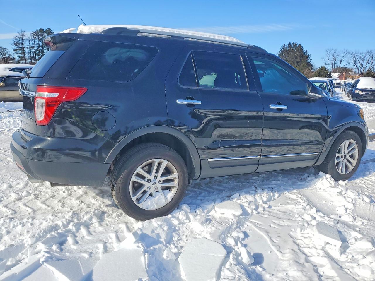 2014 FORD EXPLORER XLT photo 5