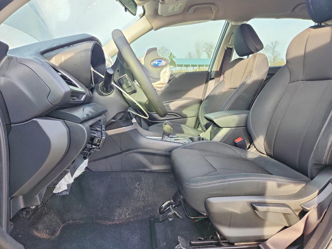 2019 SUBARU FORESTER photo 7