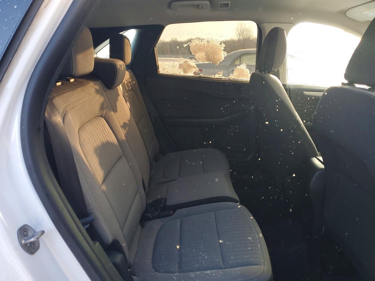 2022 FORD ESCAPE S photo 11