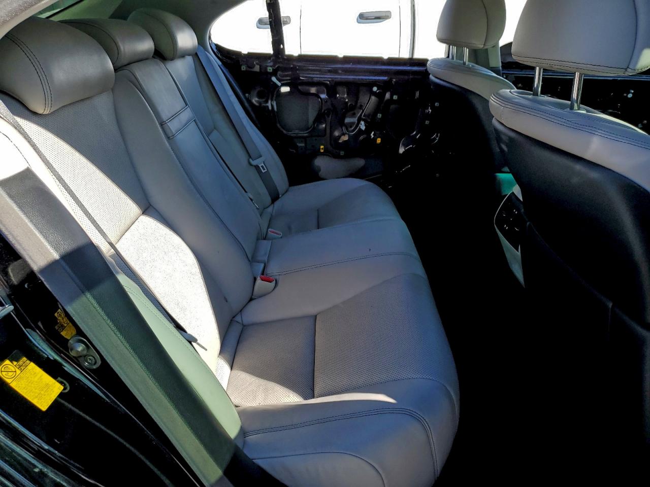 2014 LEXUS LS 460 photo 10