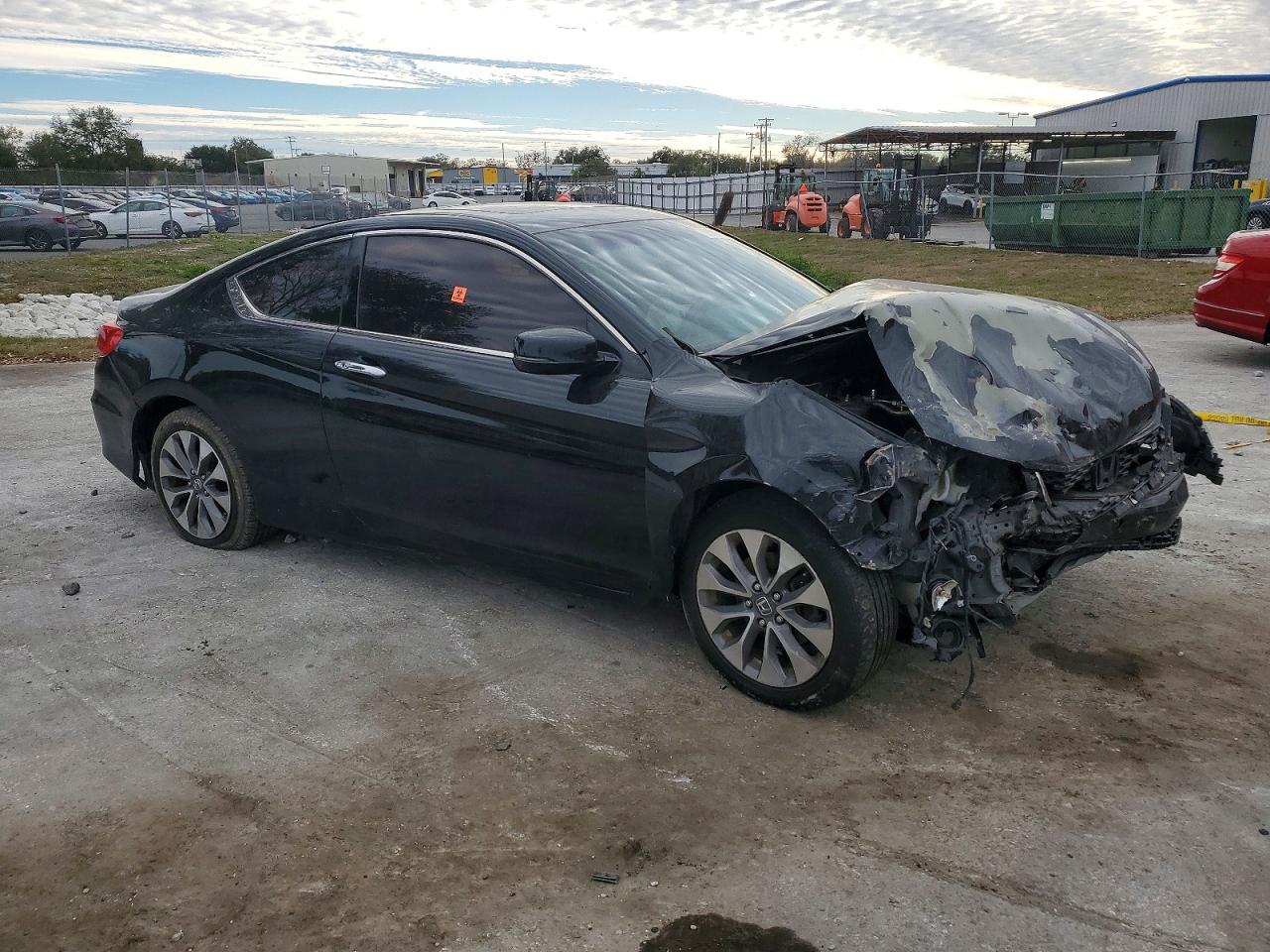 2013 HONDA ACCORD EX photo 4