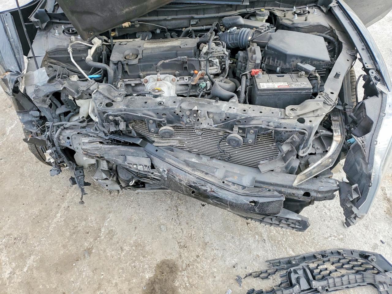 2013 HONDA ACCORD EX photo 11