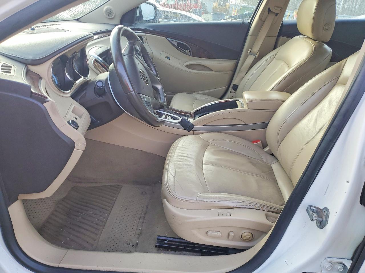 2011 BUICK LACROSSE CXL photo 7