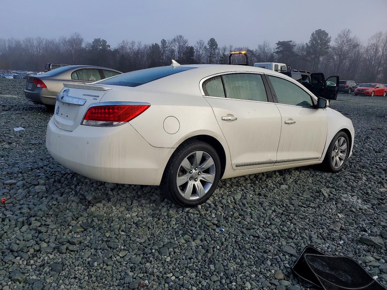 2011 BUICK LACROSSE CXL photo 3