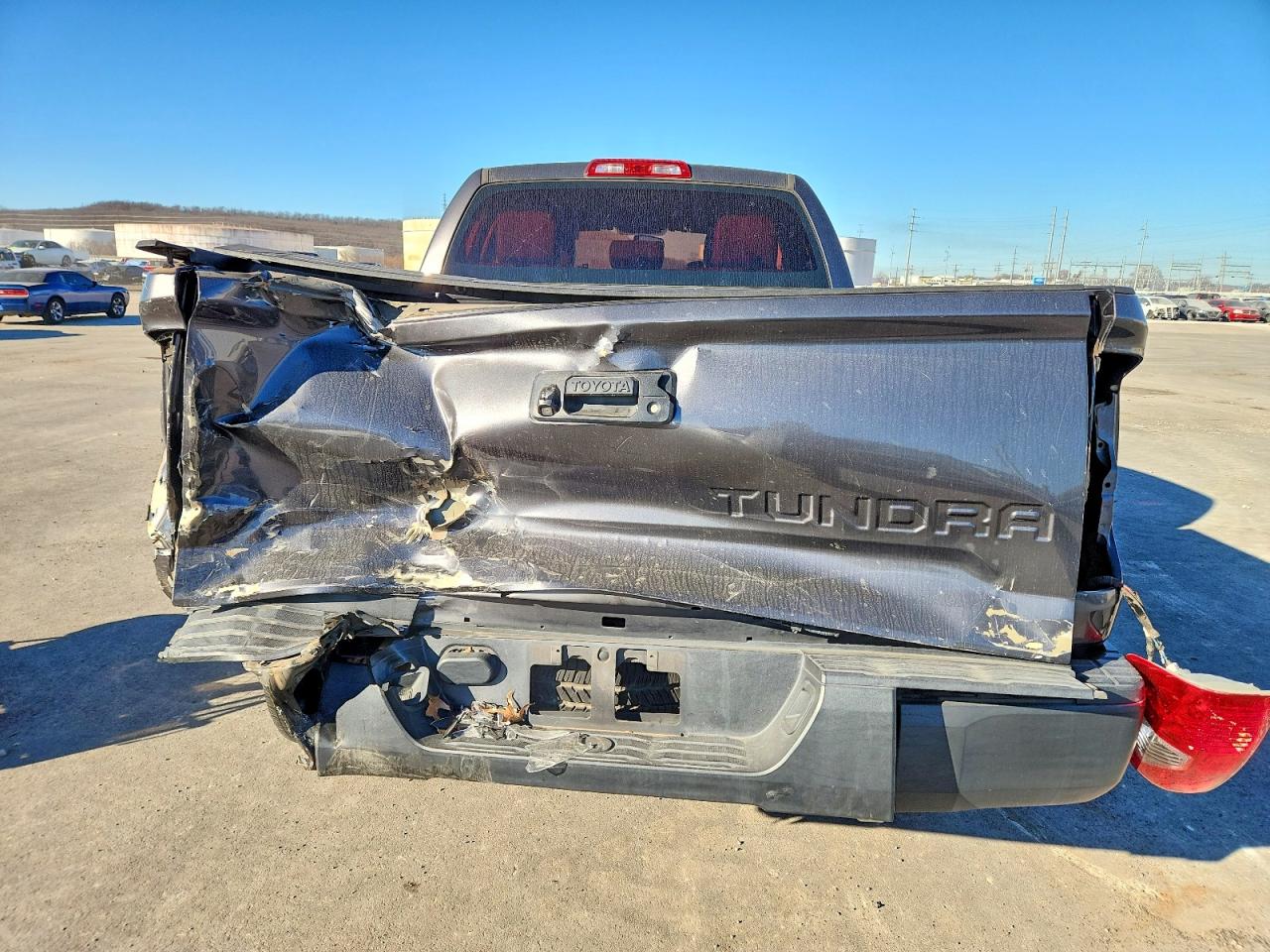 2014 TOYOTA TUNDRA DOUBLE CAB SR photo 11