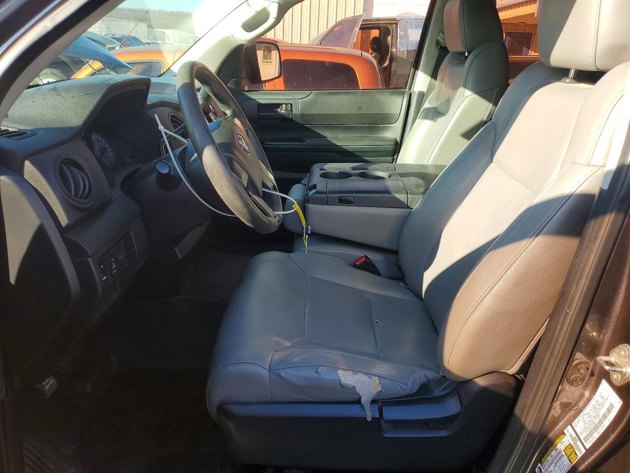 2014 TOYOTA TUNDRA DOUBLE CAB SR photo 13