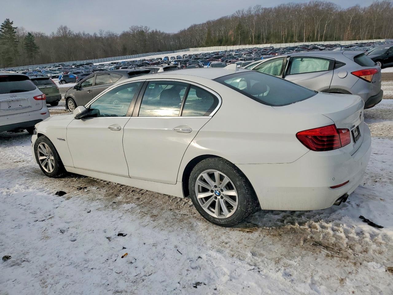 2015 BMW 528 XI photo 2
