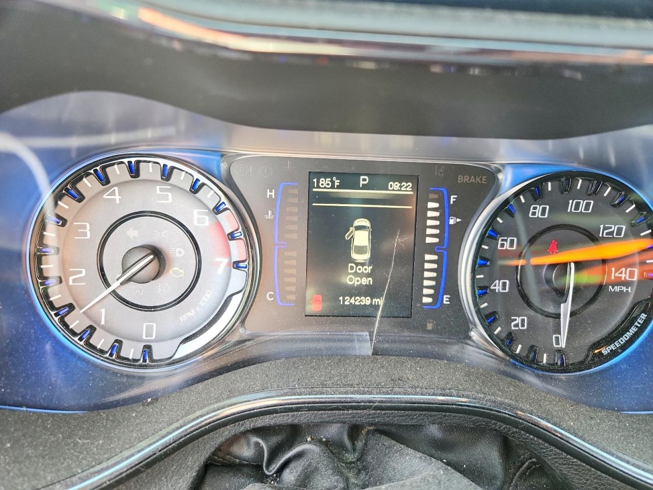 2015 CHRYSLER 200 S photo 9
