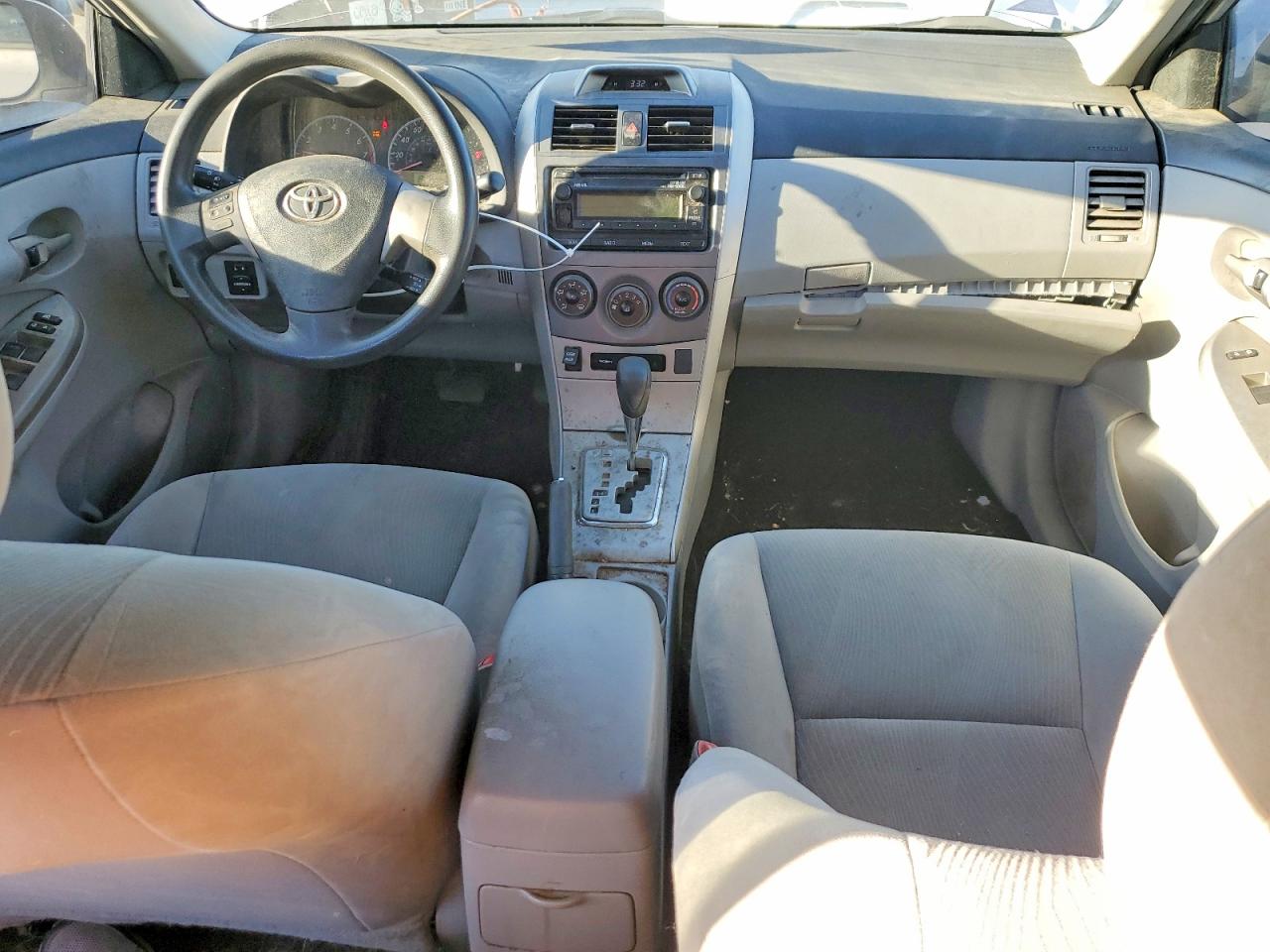 2012 TOYOTA COROLLA BASE photo 8