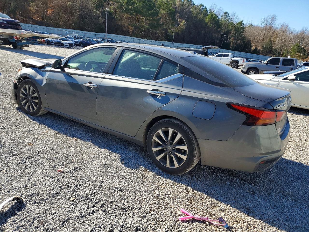 2019 NISSAN ALTIMA S photo 4