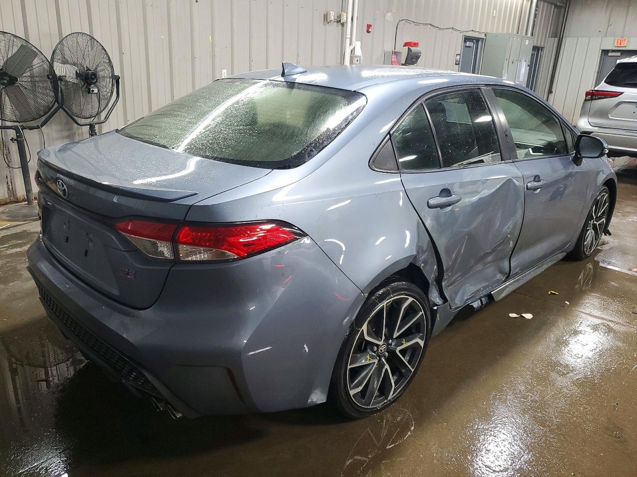 2020 TOYOTA COROLLA SE photo 5