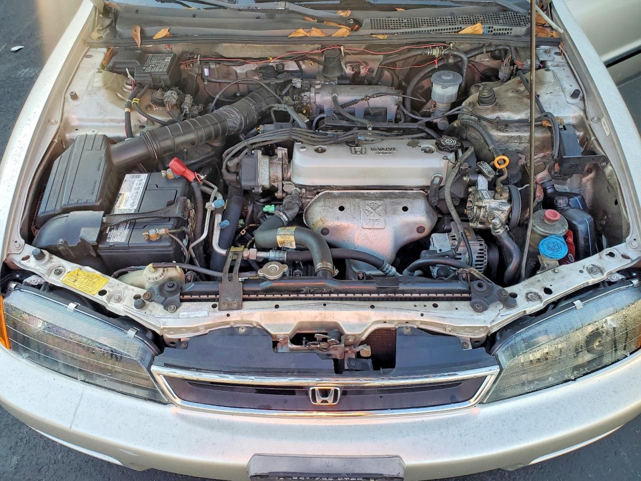 1996 HONDA ACCORD DX 25TH ANNIVERSARY photo 21