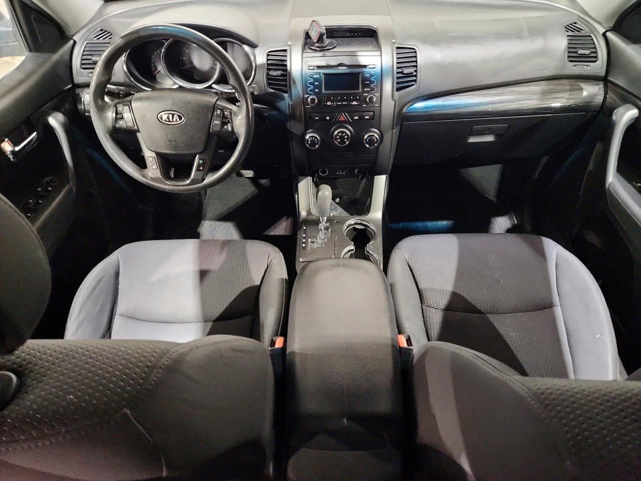2011 KIA SORENTO BASE photo 8