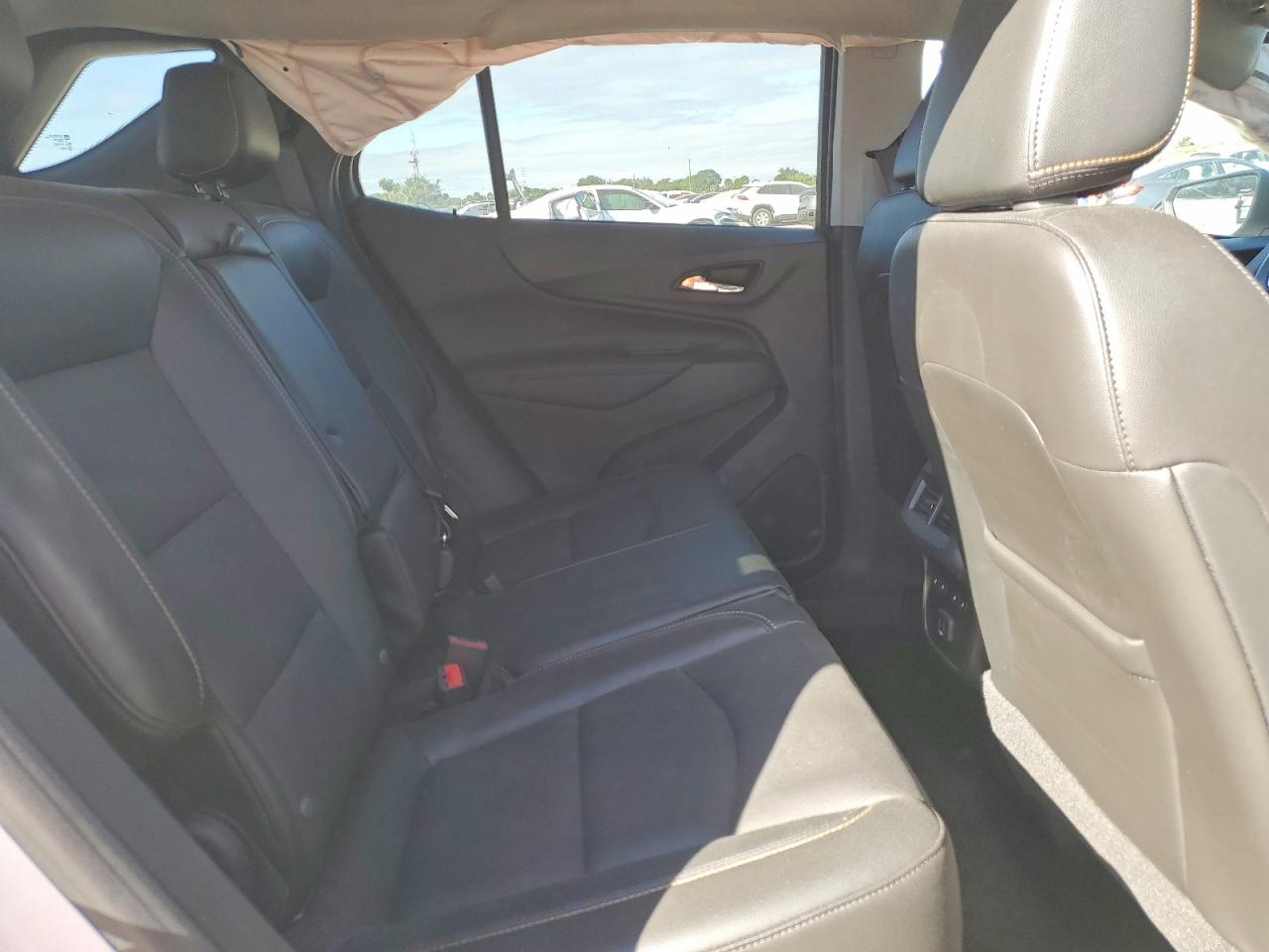 2021 CHEVROLET EQUINOX PREMIER photo 11