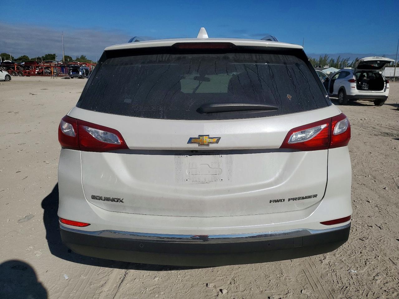 2021 CHEVROLET EQUINOX PREMIER photo 6