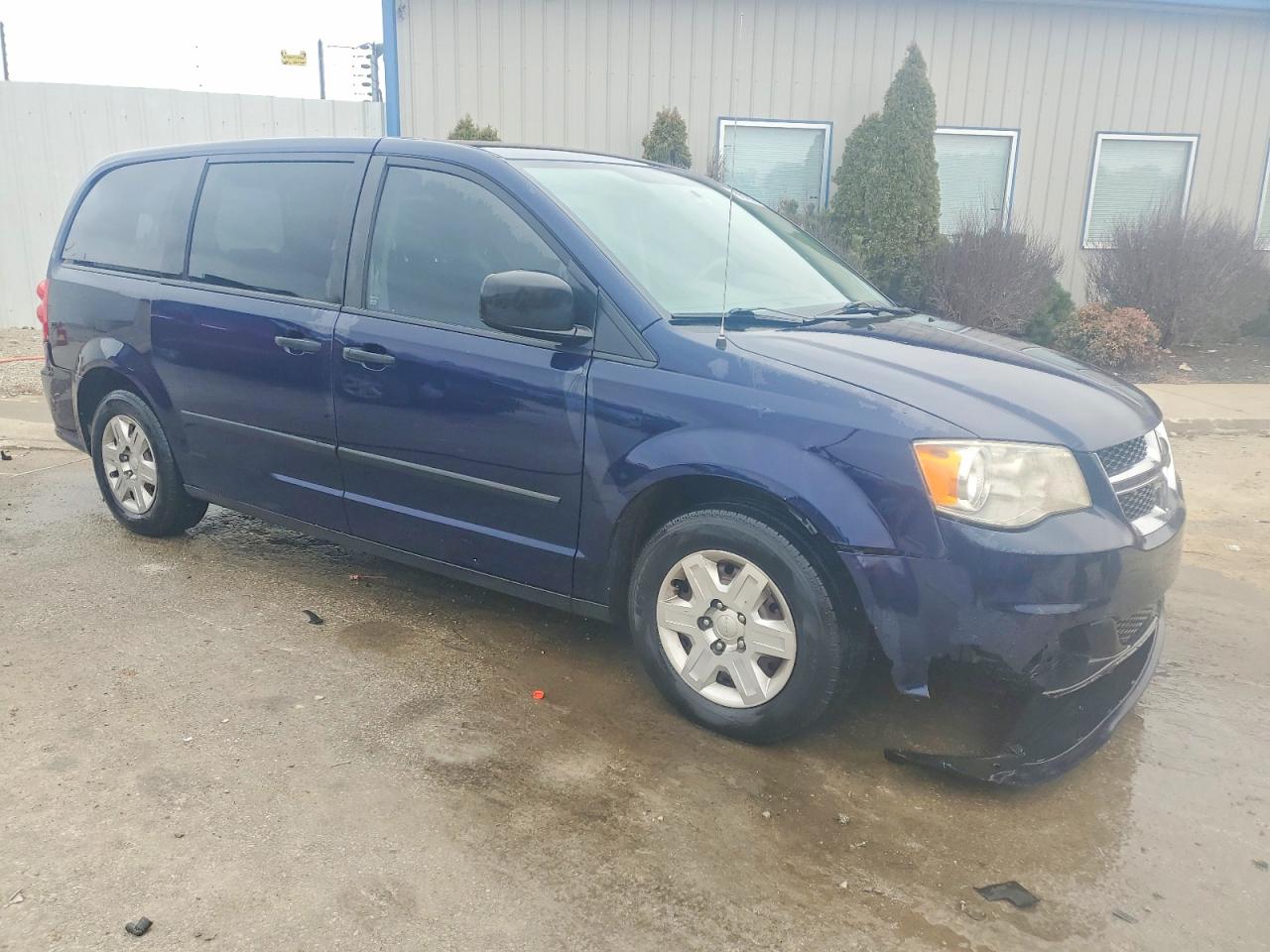 2013 DODGE GRAND CARAVAN SE photo 4