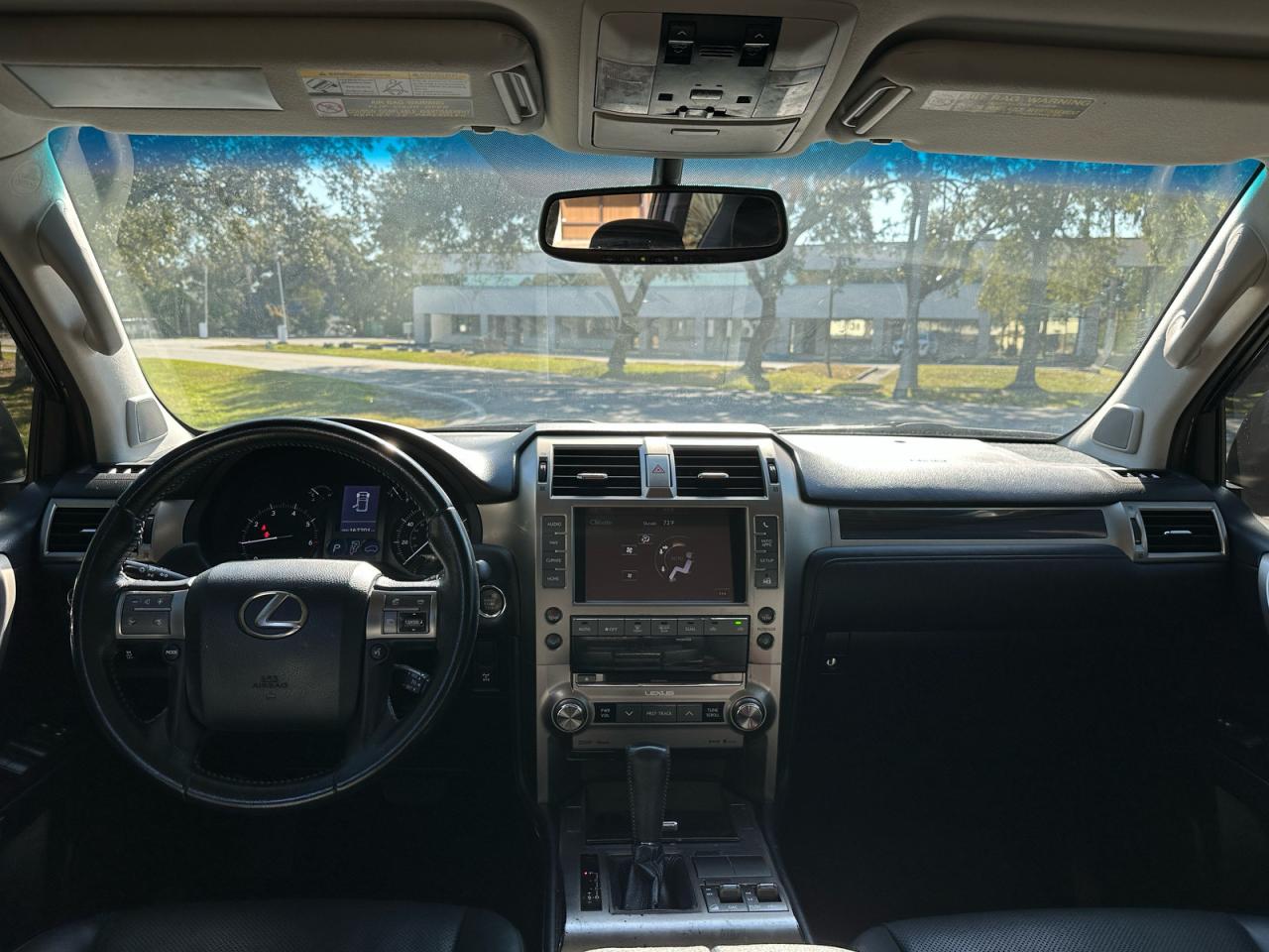 2014 LEXUS GX 460 photo 9