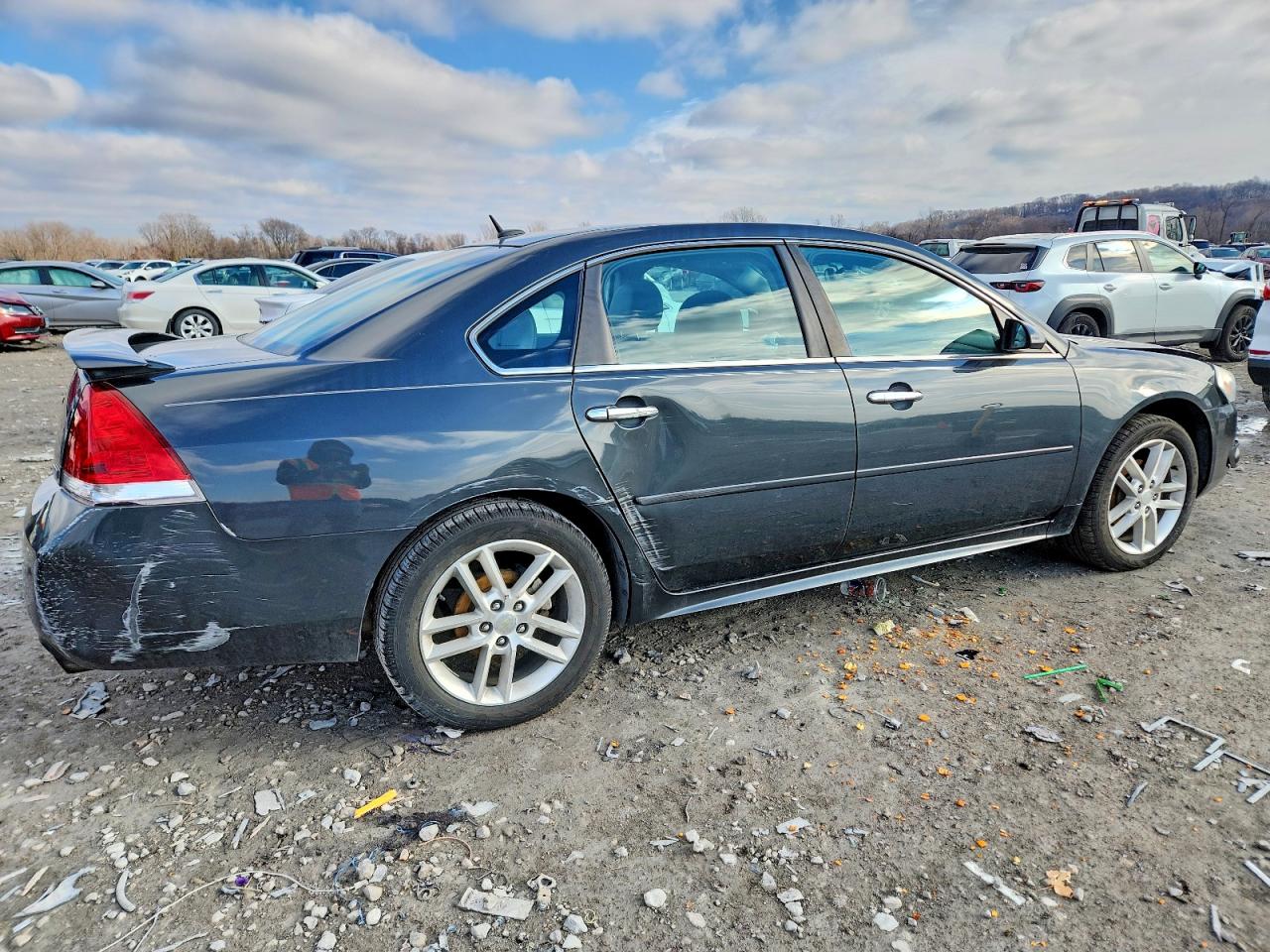 2013 CHEVROLET IMPALA LTZ photo 3