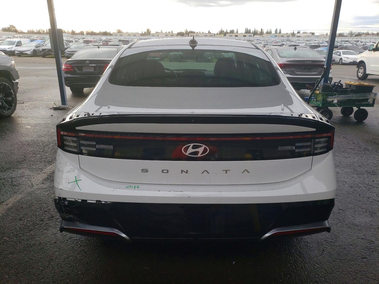 2025 HYUNDAI SONATA SEL photo 6