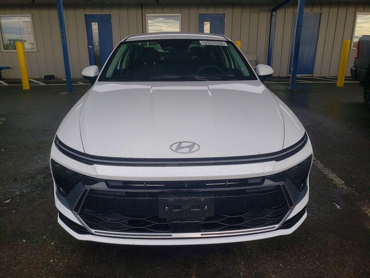2025 HYUNDAI SONATA SEL photo 5