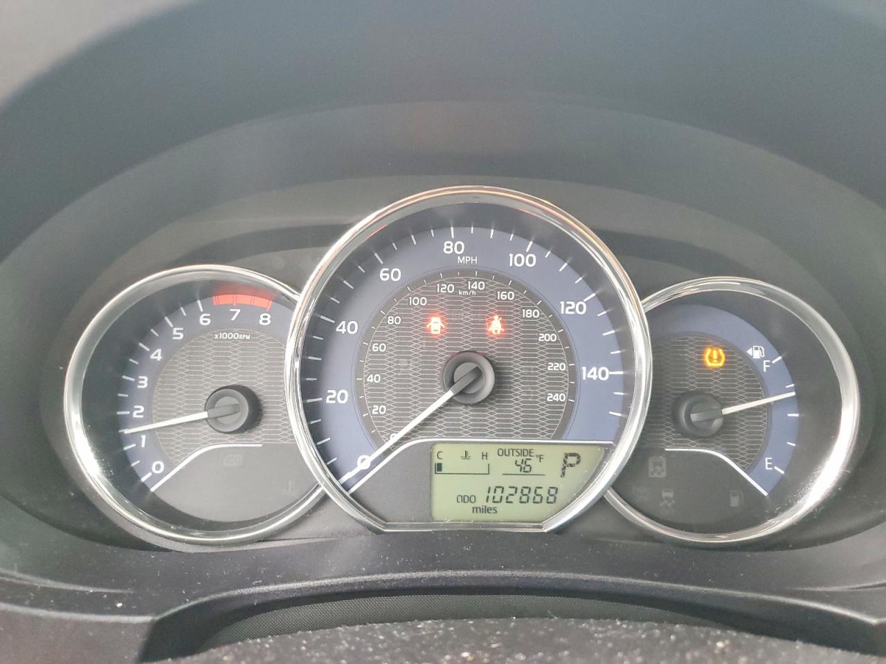 2015 TOYOTA COROLLA L photo 9