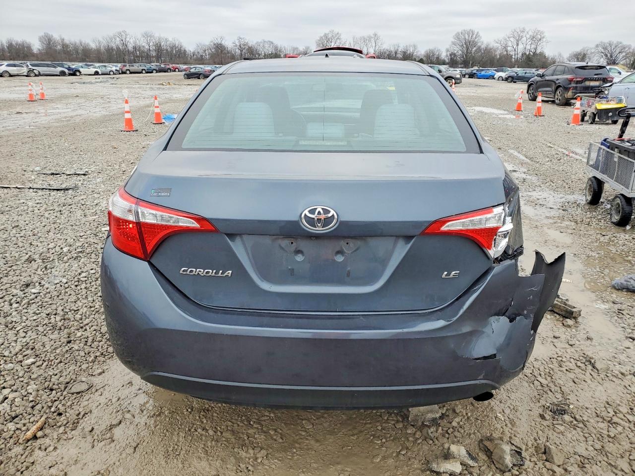 2015 TOYOTA COROLLA L photo 6