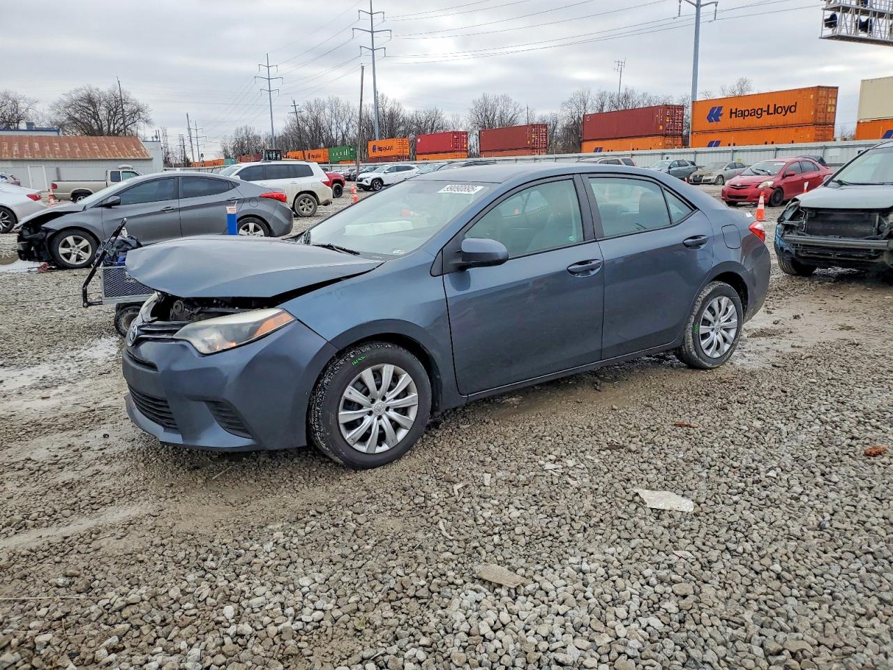2015 TOYOTA COROLLA