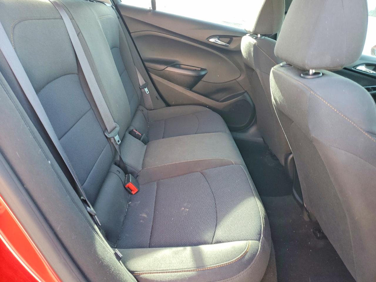 2016 CHEVROLET CRUZE LS photo 19