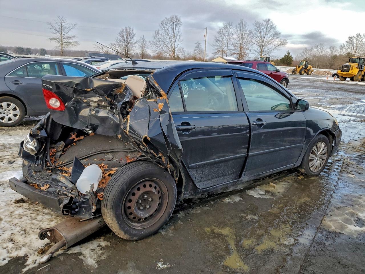 2006 TOYOTA COROLLA CE photo 3