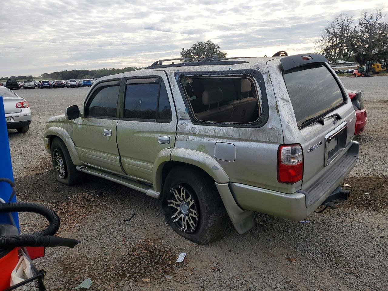 2002 TOYOTA 4RUNNER LIMITED photo 2