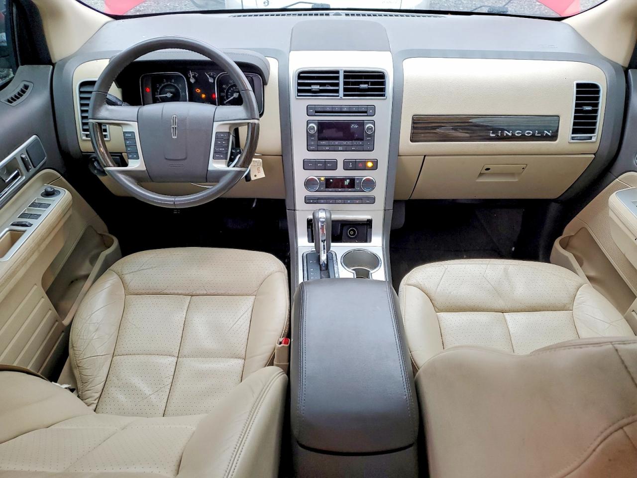 2010 LINCOLN MKX photo 8