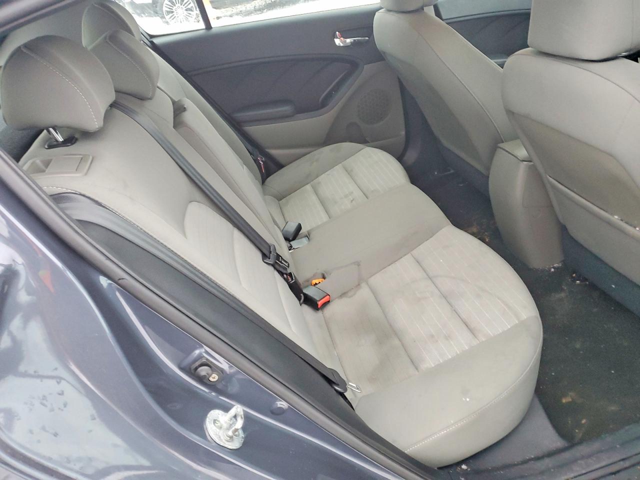 2015 KIA FORTE EX photo 10