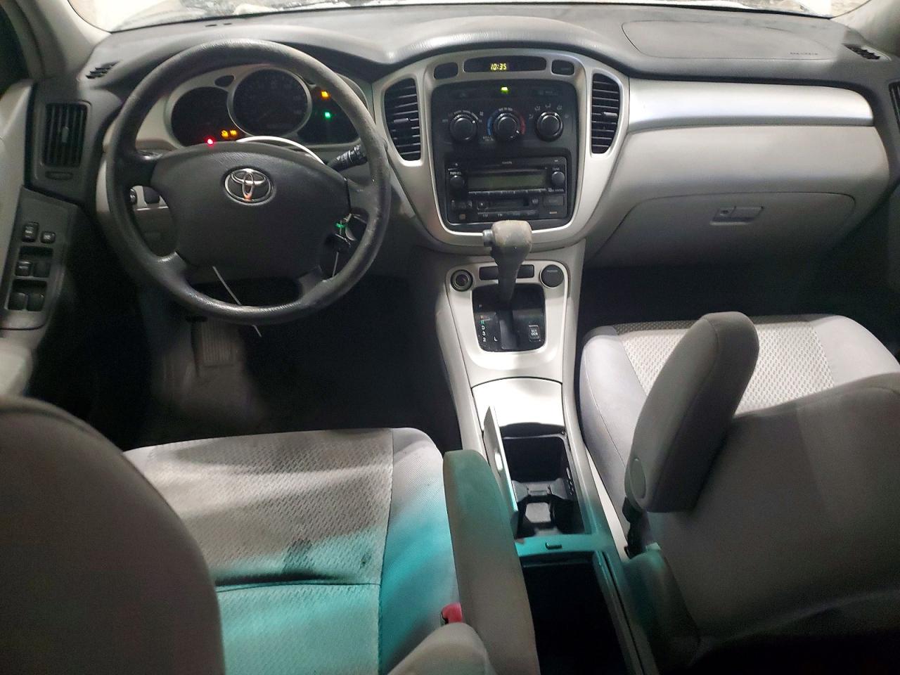 2005 TOYOTA HIGHLANDER LIMITED photo 8