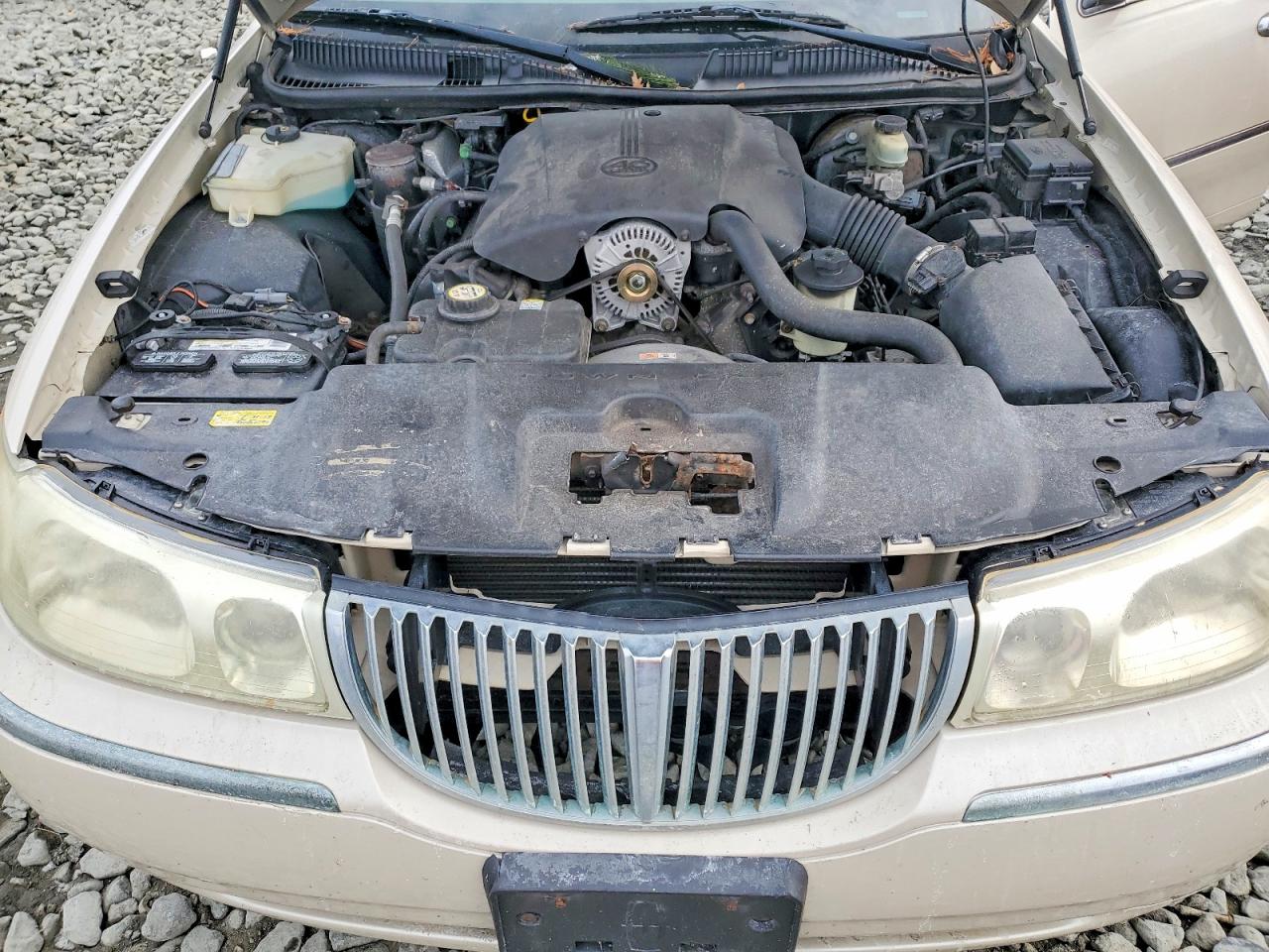 2001 LINCOLN TOWN CAR CARTIER photo 21