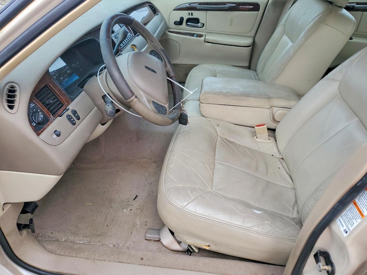 2001 LINCOLN TOWN CAR CARTIER photo 13