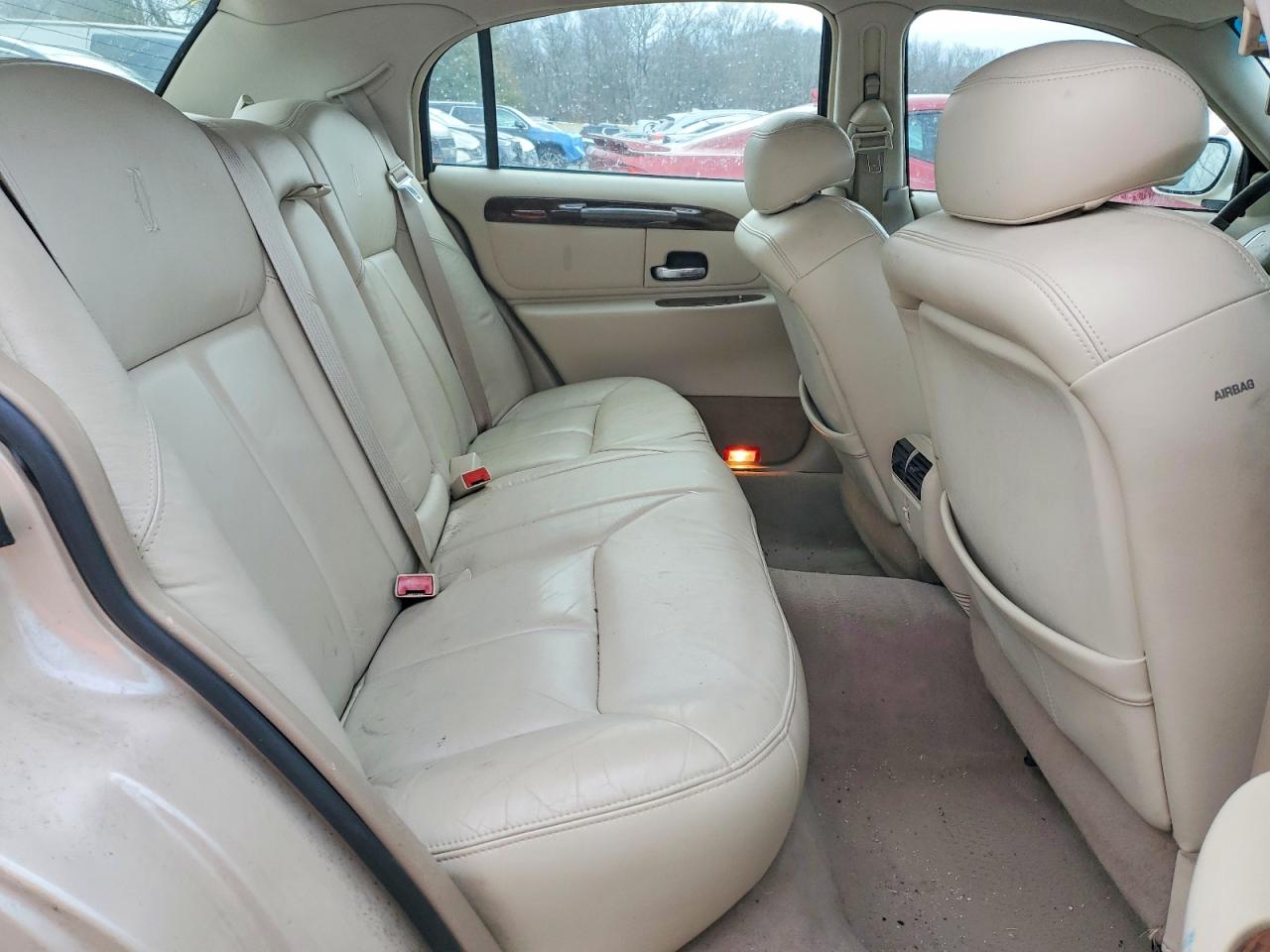 2001 LINCOLN TOWN CAR CARTIER photo 19