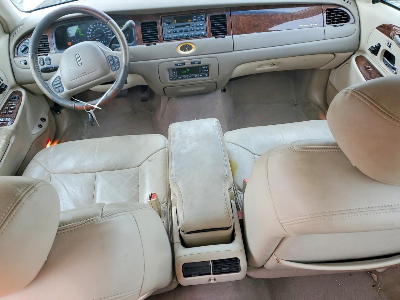 2001 LINCOLN TOWN CAR CARTIER photo 15