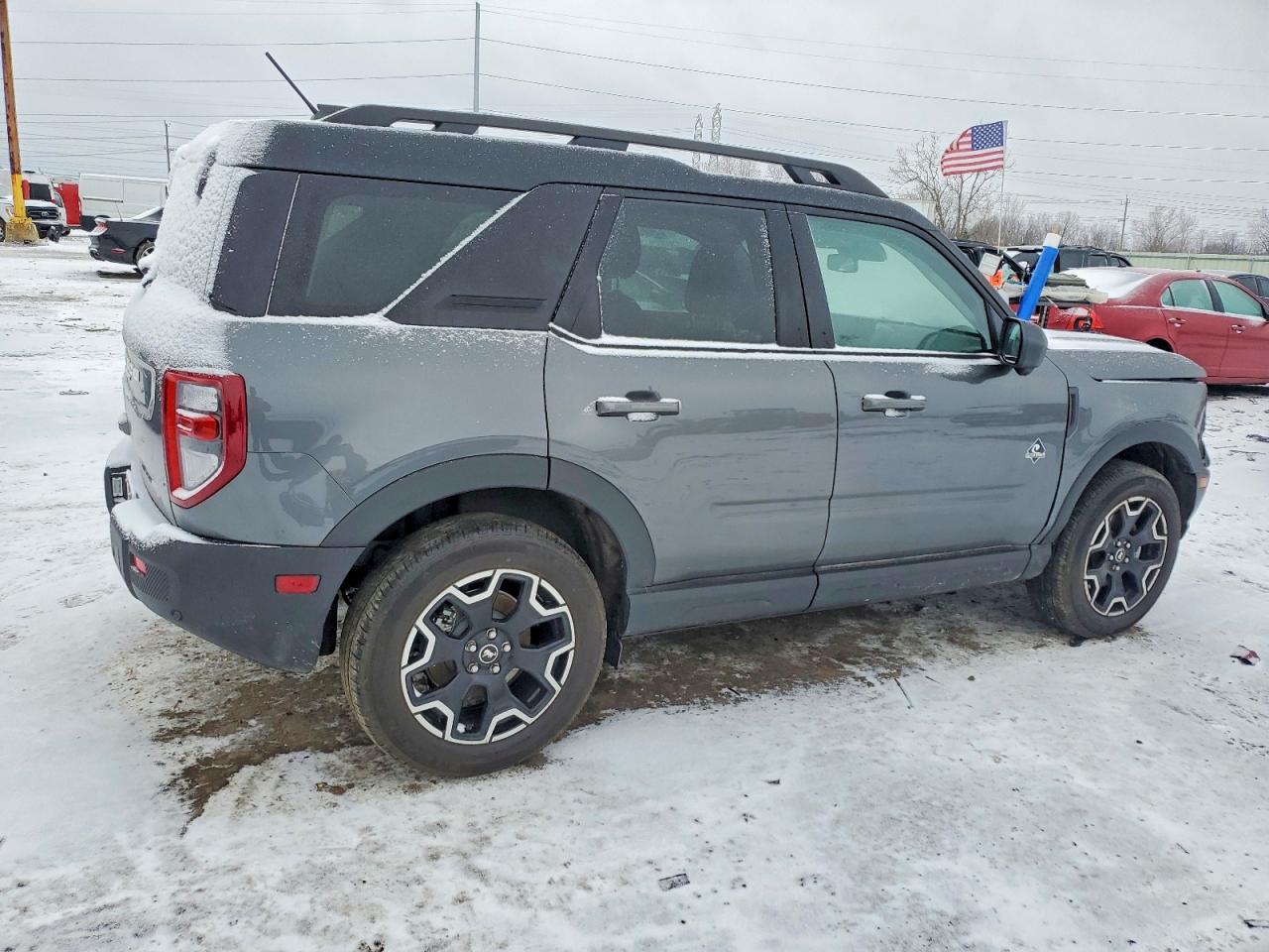 2025 FORD BRONCO SPORT OUTER BANKS photo 3
