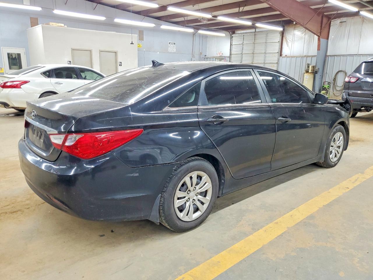2011 HYUNDAI SONATA GLS photo 5