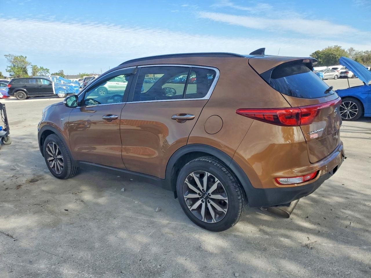 2019 KIA SPORTAGE EX photo 3